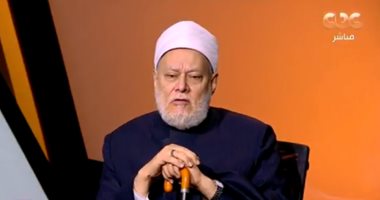 شاهد.. على جمعة: من يصلى خارج المسجد ليس مشركا كما تقول النابتة