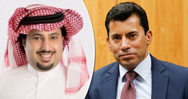 أشرف صبحى يهنىْ رئيس الهيئة العامة للرياضة السعودية على نجاح "السوبر"