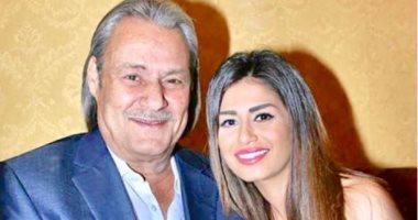 شاهد.. كيف آزرت منة فضالى فاروق الفيشاوى بعد إعلان إصابته بالسرطان