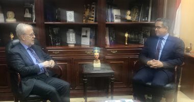 سفير إسبانيا مودعا وزير الآثار: بحب الحضارة المصرية ومصر آمنة