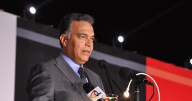 وزيرا النقل والهجرة والسفير الألمانى يحضرون حفل تخرج طلاب الجامعة الألمانية