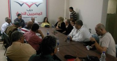 المصريين الأحرار بالإسماعيلية يناقش تطلعات رؤية "مصر 2030" ودور الحزب لدعمها