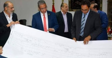 محافظ سوهاج يلتقي وفد برنامج تنمية صعيد مصر 