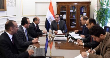 رئيس الوزراء يلتقي وزير الطيران  لمتابعة ملفات القطاع