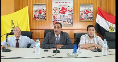 وكيل صحة شمال سيناء يقرر منح مكافأة للموظف المثالى وإحالة المقصرين للتحقيق