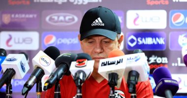 أجيرى: حسم مشاركة صلاح أمام سوازيلاند غدا ..ولا أمانع معاملة لاعبي شمال افريقيا كـ"مصريين" 