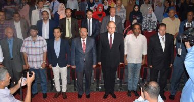 محافظ الغربية ورئيس قصور الثقافة يشهدان حفل ذكرى أكتوبر.. صور