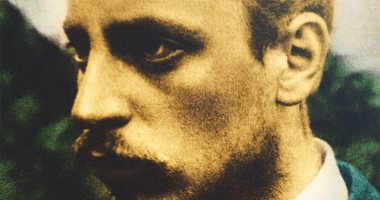 قبل أن تقرأ رسائل شاعر ألمانيا الأعظم لضابط شاب.. من هو راينر ماريا ريلكه؟