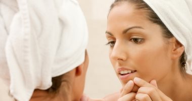 4 وصفات طبيعية بالثوم لعلاج البثور.. "عشان ماتبوظش عليكى الخروجات المهمة"
