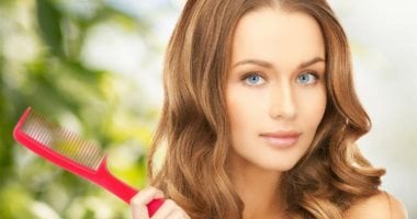 3 تسريحات للشعر تسبب ضعفه وسقوطه.. اعرفيها