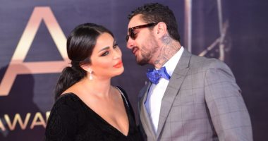 مش أول مرة.. أحمد الفيشاوى يخطف الأنظار بسيره على خطى "الراجل الحنين رزق"