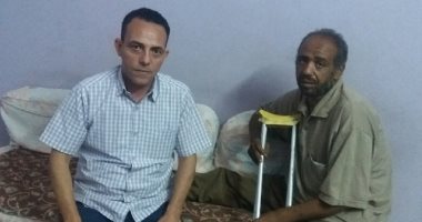نجار من متحدى الإعاقة ببنى سويف: 3 سنوات بدون عمل وابنتى تحتاج لجهاز عروسة