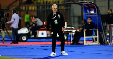 سوبر كورة.. 8 محترفين و6 أندية فى قائمة منتخب مصر