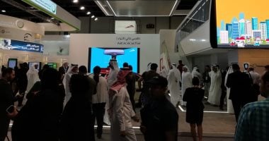 أكبر دورة فى تاريخ "جيتكس"..حكومات الإمارات تتنافس على الإبهار.. دبى تعرض لأول مرة مركبة أجرة ذاتية القيادة.. وروبوت لتنظيف أرضيات المترو.. و"أبو ظبى" تقدم 1600 خدمة حكومية "أونلاين"