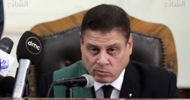 حجز إعادة محاكمة أحمد دومة فى "أحداث مجلس الوزراء" للحكم 9 يناير