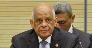 على عبد العال يلتقى رئيس مجلس الأمة الجزائرى على هامش اجتماعات البرلمان الدولى