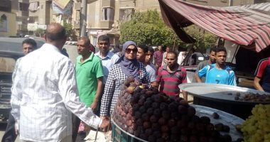 حملات المرافق تواصل جهودها بالقوصية وتحرر 65 محضر اشغالات عامة