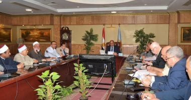 محافظ الغربية يستعرض مع التنفيذيين الاستعدادات لاحتفالات مولد السيد البدوى  
