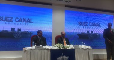 صور.. مهاب مميش يستقبل وزير القوى العاملة بمركز المحاكاة 