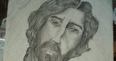 طالب يشارك بلوحات فنية تبرز موهبته فى الرسم بالفحم والرصاص