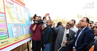 رئيس الوزراء يتفقد مستشفى المنصورة العام الجديد 