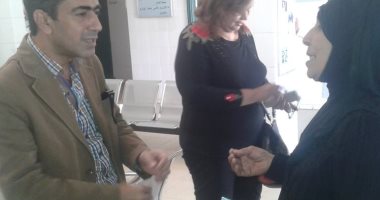 رئيس مدينة البيياضية يوجه بحل مشكلات كثافة المدارس ونقص الآثاث بداخلها
