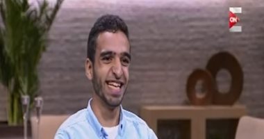 مترجم أغانى الإشارة لـ كلام ستات: أغنية "كلنا نشبه بعض" أنجح ما قدمته