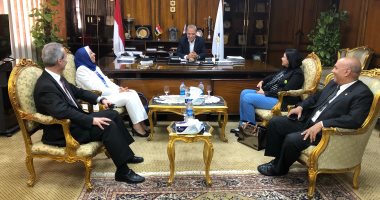 محافظ قنا: ندعم خطط الرئيس لإصلاح المنظومة الصحية ولدينا 9 مستشفيات