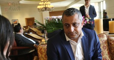كيف يتصدى اليمن للحوثيين.. وزير الثقافة اليمنى يجيب؟!