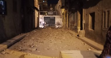 صور.. انهيار جزئى فى عقار خالى غرب الإسكندرية دون إصابات