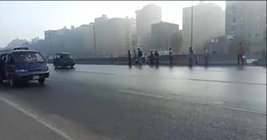 قارئ يشكو من غلق سلم المشاة بالقومية وتعرض حياة المواطنين لخطر الموت