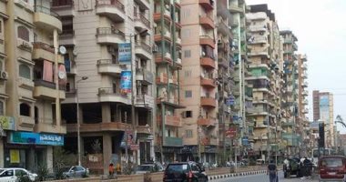 ضبط موظفين بإحدى الوحدات المحلية لتسهيلهم بناء عقارات مخالفة