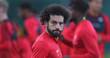 ليفربول يحتفل بالمباراة التاسعة فى الدورى الإنجليزى دون هزيمة بصورة صلاح