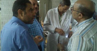 وكيل وزارة الصحة بأسيوط يتفقد سير عمل حملة القضاء على فيروس C بالمستشفيات