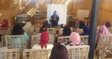البيئة تنفذ أنشطة توعوية لطالبات "محو الأمية" للتعريف بالتنوع البيولوجى