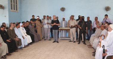 فيديو.. محافظ المنوفية ينهى الخلاف بين أهالى قرية كفر داود حول المسجد الكبير