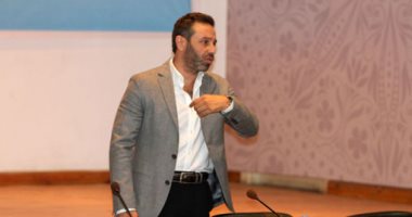 حازم إمام مهنئا كوماندز يد الزمالك على انستجرام:مبروك يا أبطال 