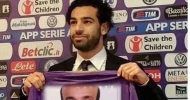 ميرسى إنك افتكرت عيد ميلادى.. بهذه الطريقة داعب سليمان عيد محمد صلاح