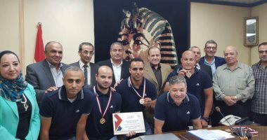 كهرباء جنوب الدلتا تحتفل بالفائزين بالميداليات الذهبيه فى رفع الأثقال
