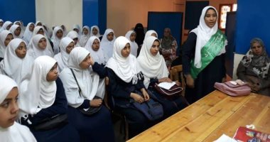 صور.. تعرف على التشكيل النهائى للمكتب التنفيذى لإتحاد طالبات منطقة الأقصر الأزهرية