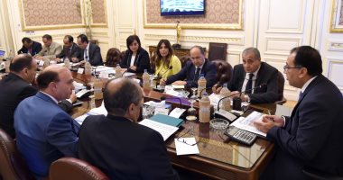 رئيس الوزراء يعقد اجتماعا بشأن تسويق منتجات المزارع السمكية