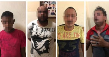حبس 4 متهمين تخصصوا فى سرقة بطاريات شبكات المحمول بالتجمع 4 أيام
