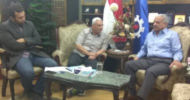 محافظ السويس يوجه بوضع حلول سريعة لمشكلات الصرف ومياه الشرب