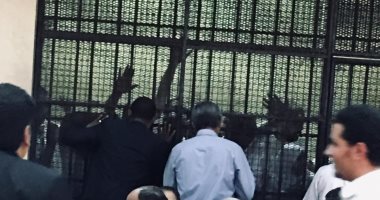تأجيل محاكمة 10 متهمين بتكوين شبكة للاتجار فى البشر لـ 19 مارس