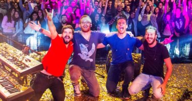 ستروبيرى سوينج تحتفل بالهالوين بتوليفة "كولد بلاى"