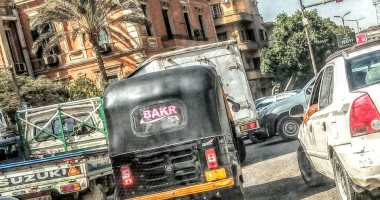 مصرع طفلة صدمها توك توك يقوده طفل بالبدرشين