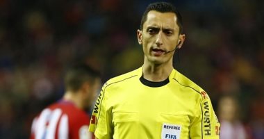 تعرف على حكم كلاسيكو برشلونة وريال مدريد