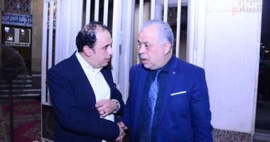 أسرة المخرجة الراحلة مها عرام تتلقى واجب العزاء بمسجد الحامدية الشاذلية    
