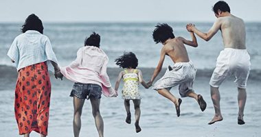 للمرة الثانية .. فيلم Shoplifters يفوز بأفضل فيلم أجنبى فى مهرجان Palm Springs