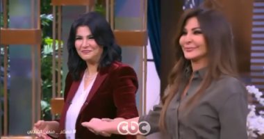 شاهد.. استقبال جمهور برنامج "معكم منى الشاذلى" للفنانة إليسا